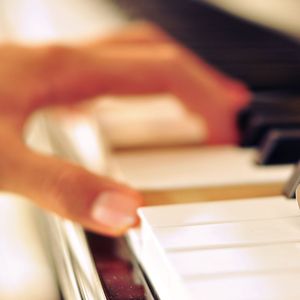 袖珍女人的性满足
